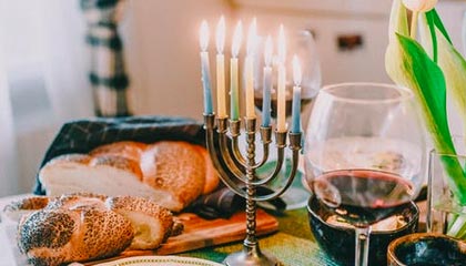 九游下载官网-库里：空投的“魔术师”，破解NBA防守密码！，里程碑!库里总得分超魔术师 仓促出手投丢