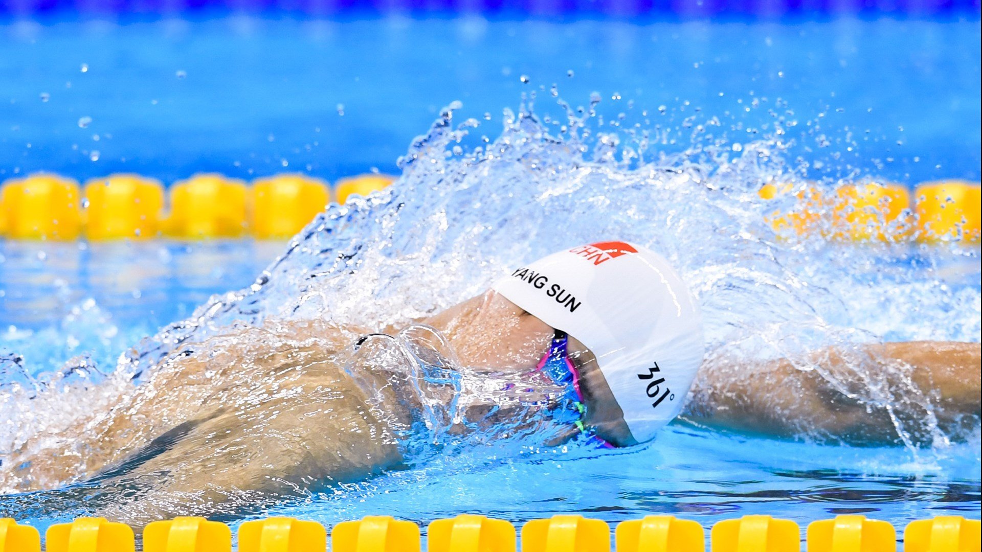 直播平台转型升级，新一代娱乐生态逐步形成，娱乐直播趋势